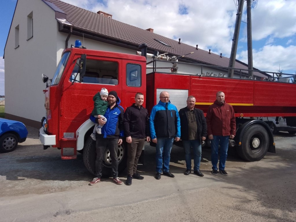 Gmina Rzgw przekazaa wz straacki dla Ukrainy